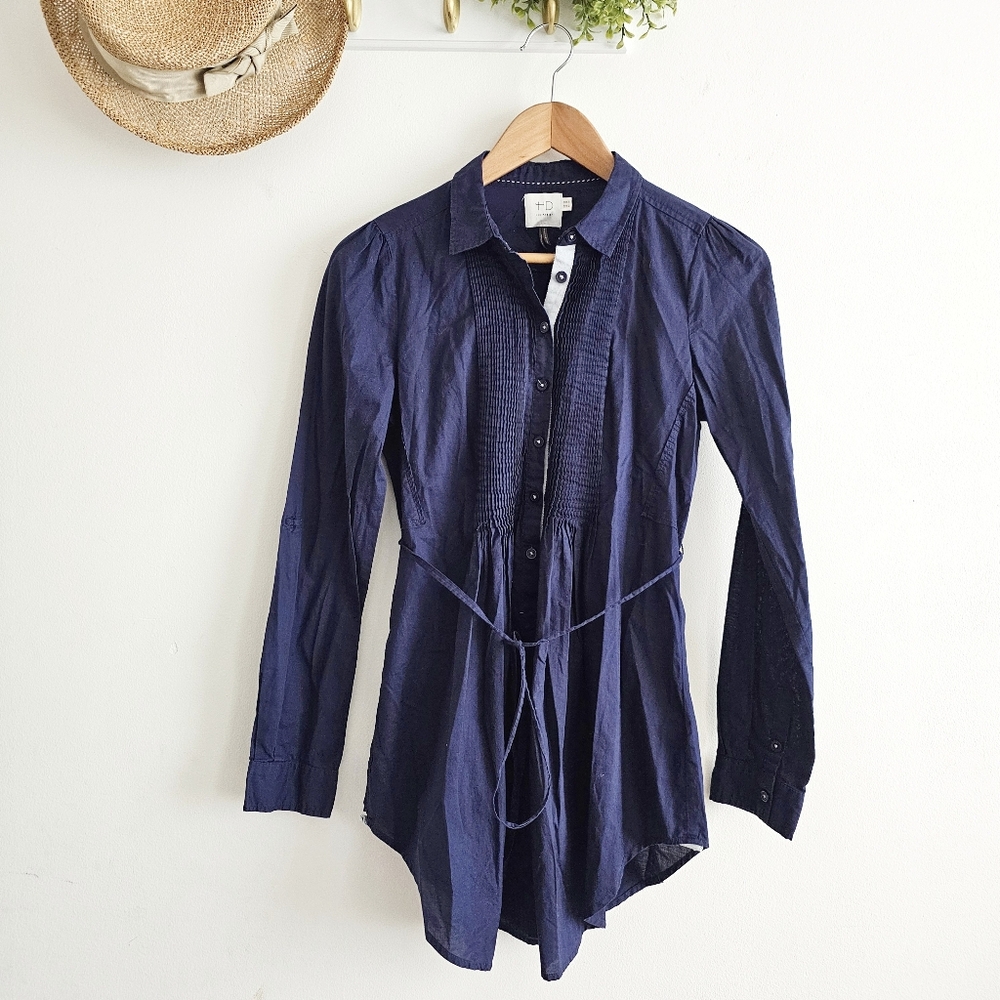 Anthro HD In Paris Navy Fan Fold Pintuck Tunic Blouse Tie Waist Size 02